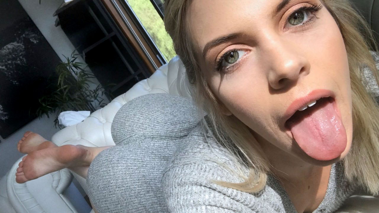 girl want cum on her face naked photo